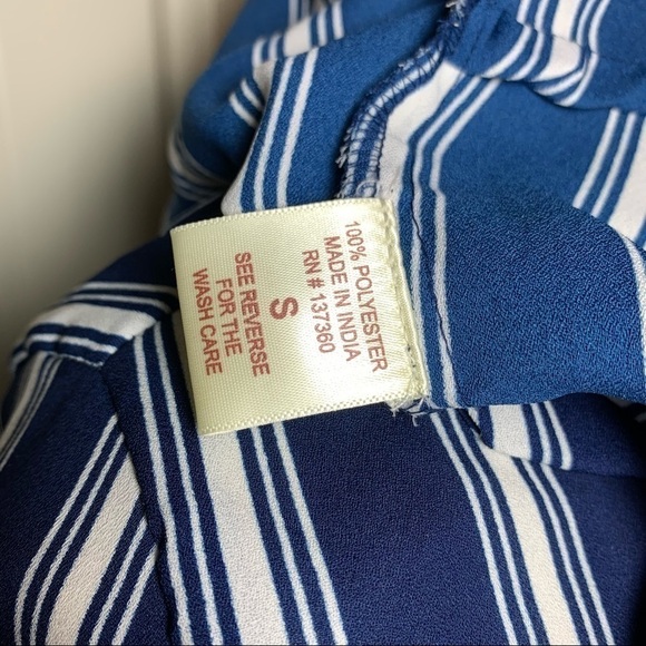 Moon Orchid button down tied front striped blouse - Picture 4 of 13